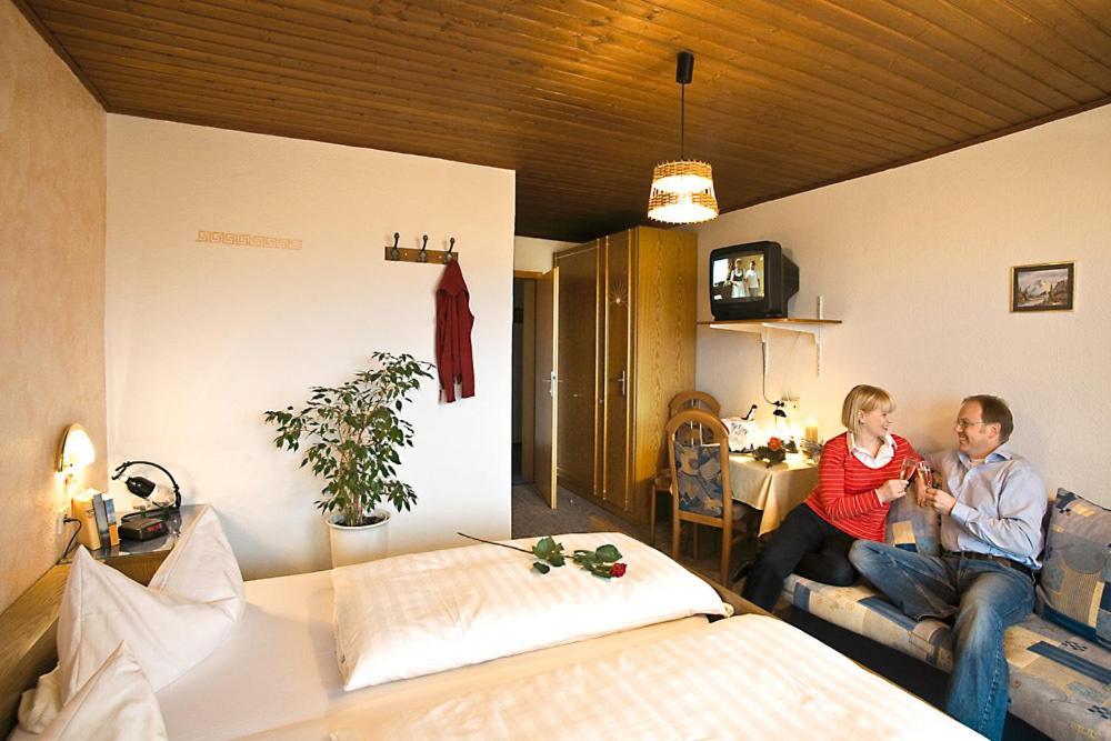 Landhotel Weingarten Haibach  Exterior foto